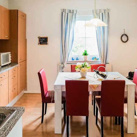 Luxurious Apartment In Medebach Near Public Pool ภายนอก รูปภาพ