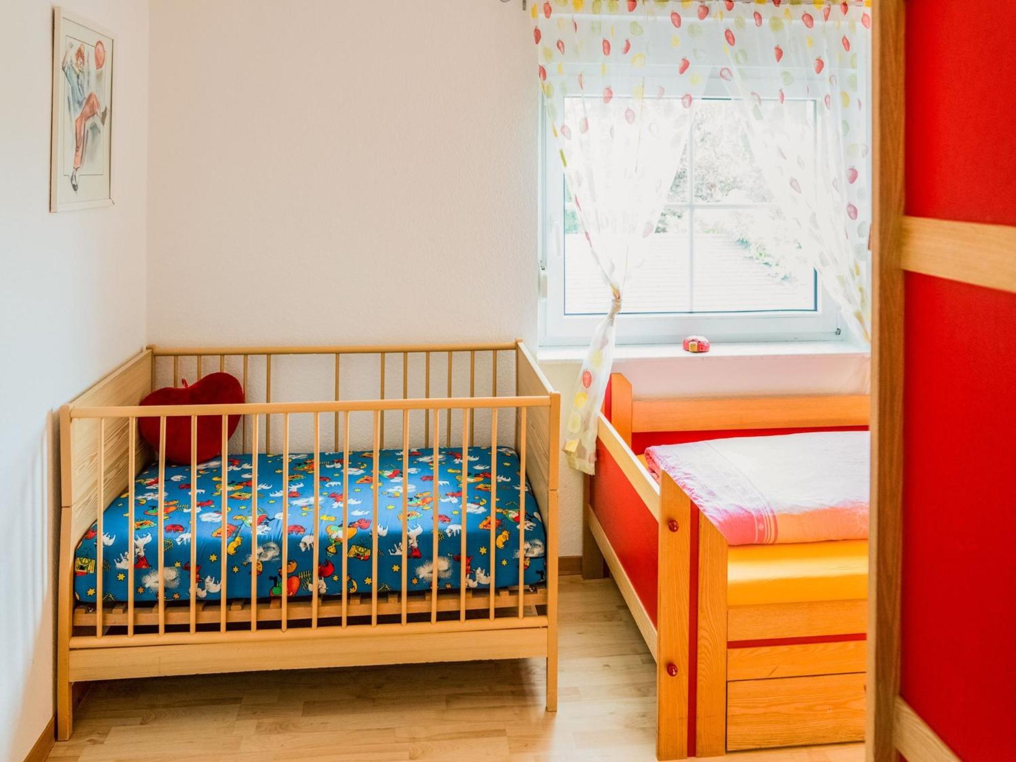 Luxurious Apartment In Medebach Near Public Pool ภายนอก รูปภาพ